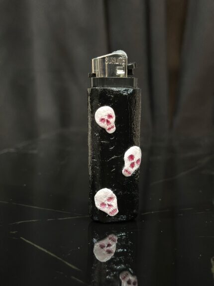 Customized Lighter (Skulls)